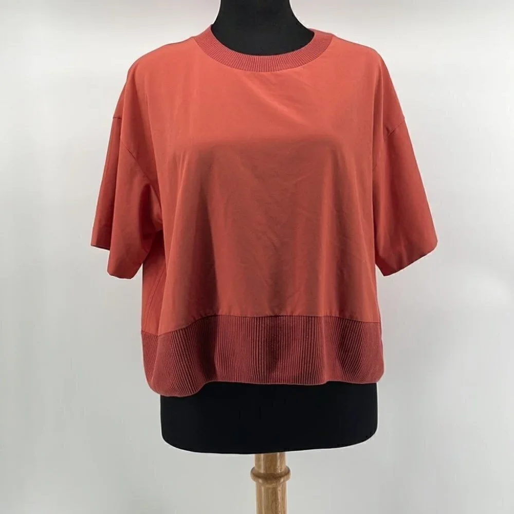 Athleta short sleeve shirt orange top sz sm workout casual wear